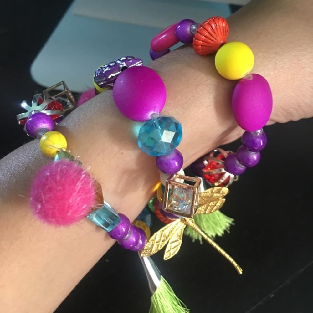Multicolor trio bangles💜💛💗